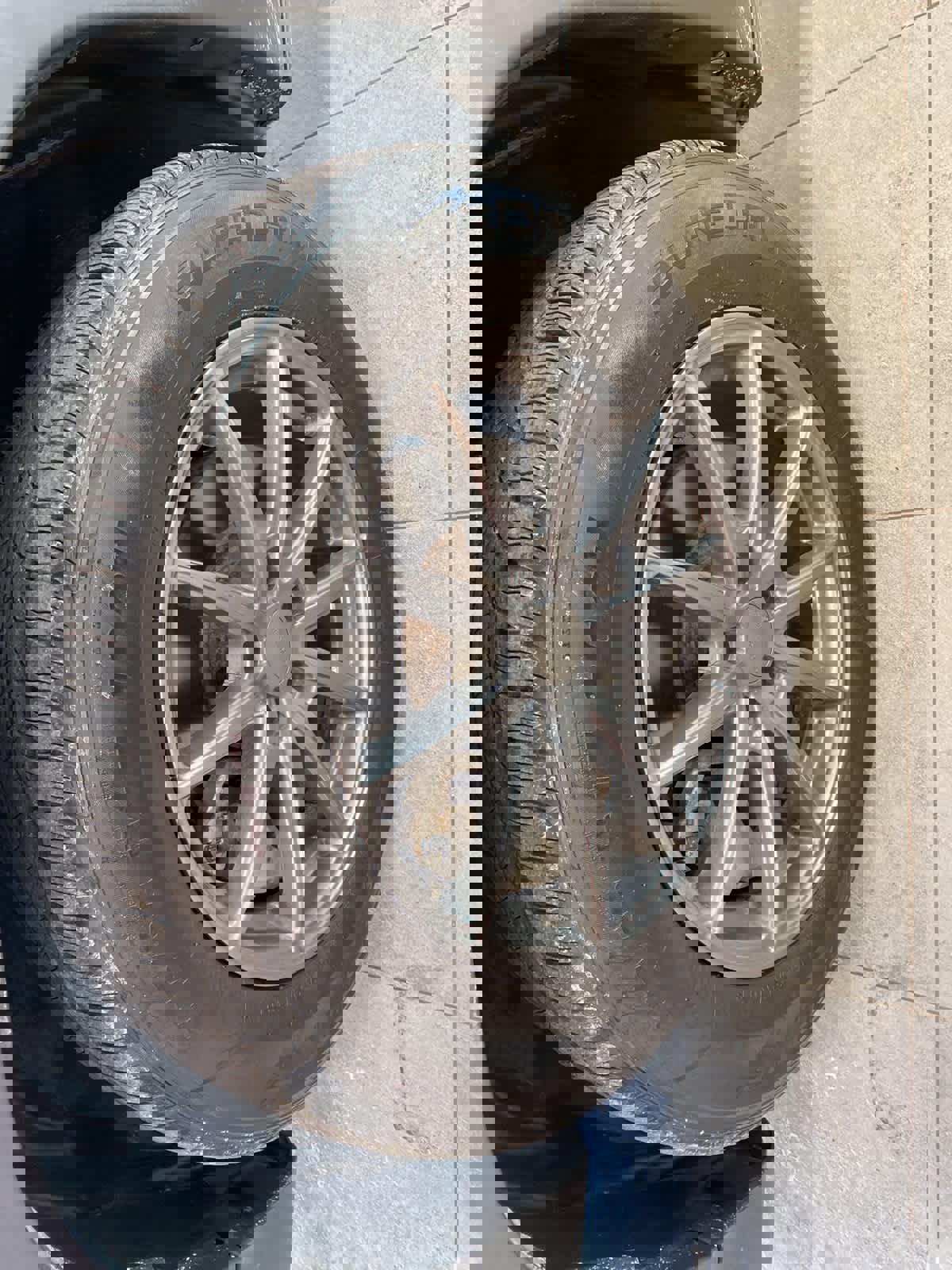 Used 2021 Jeep Cherokee Latitude Lux w/ Comfort/Convenience Group image 9