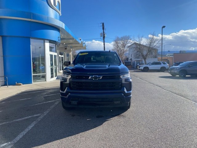 Used 2023 Chevrolet Silverado 1500 RST image 2