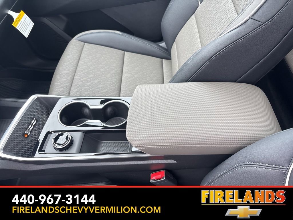 New 2026 Chevrolet Equinox LT w/ Convenience Package II image 35