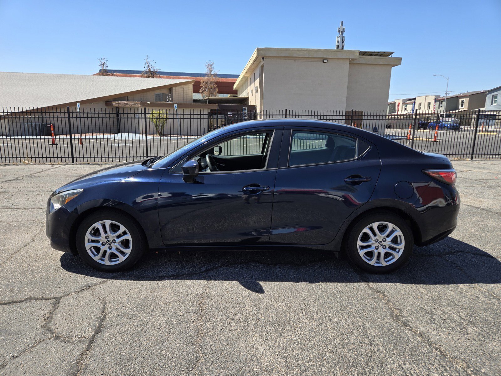Used 2016 Scion iA FWD image 2