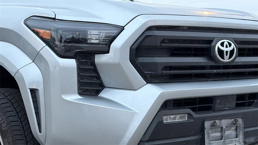 Used 2024 Toyota Tacoma SR5 image 13