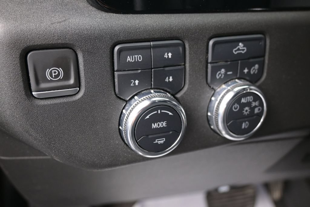 Used 2023 GMC Sierra 1500 Elevation w/ Preferred Package AWD/4WD image 43