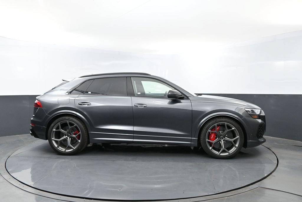 New 2026 Audi RS Q8 performance AWD/4WD image 4