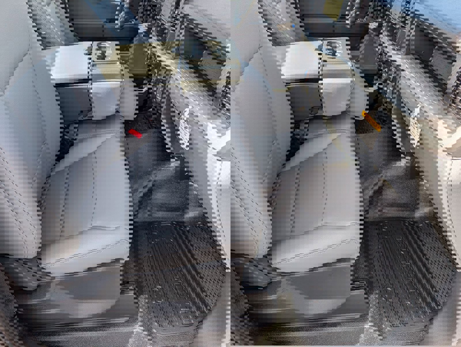 New 2026 Ford F250 XL w/ XL Chrome Package image 24