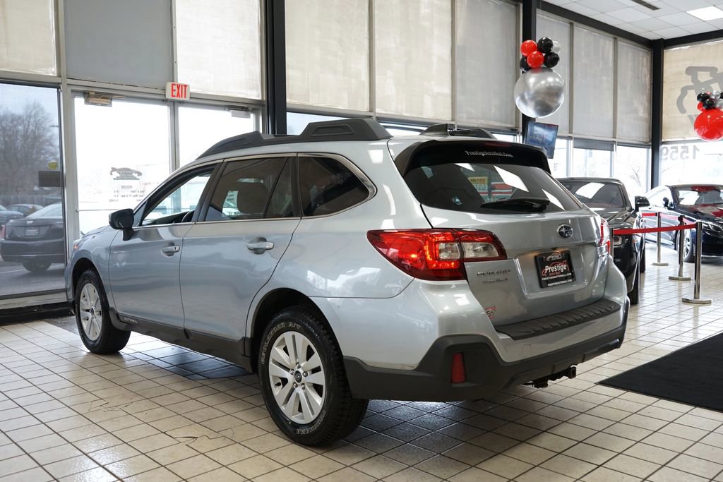 Used 2018 Subaru Outback 2.5i Premium image 5