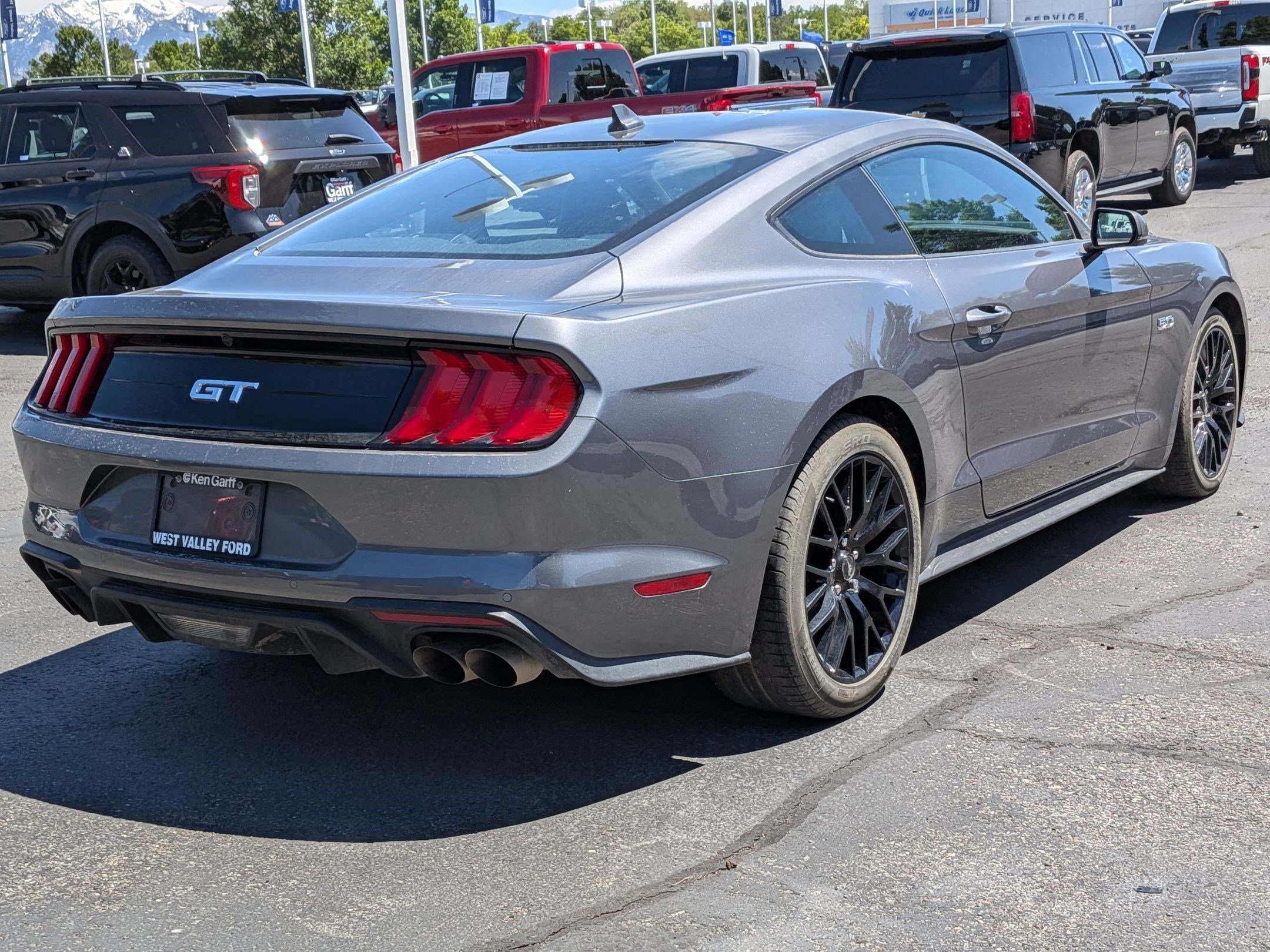 Used 2021 Ford Mustang GT Premium w/ GT Performance Package RWD image 3