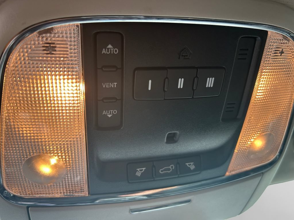 Certified 2019 Dodge Durango Citadel w/ Technology Group AWD/4WD image 26