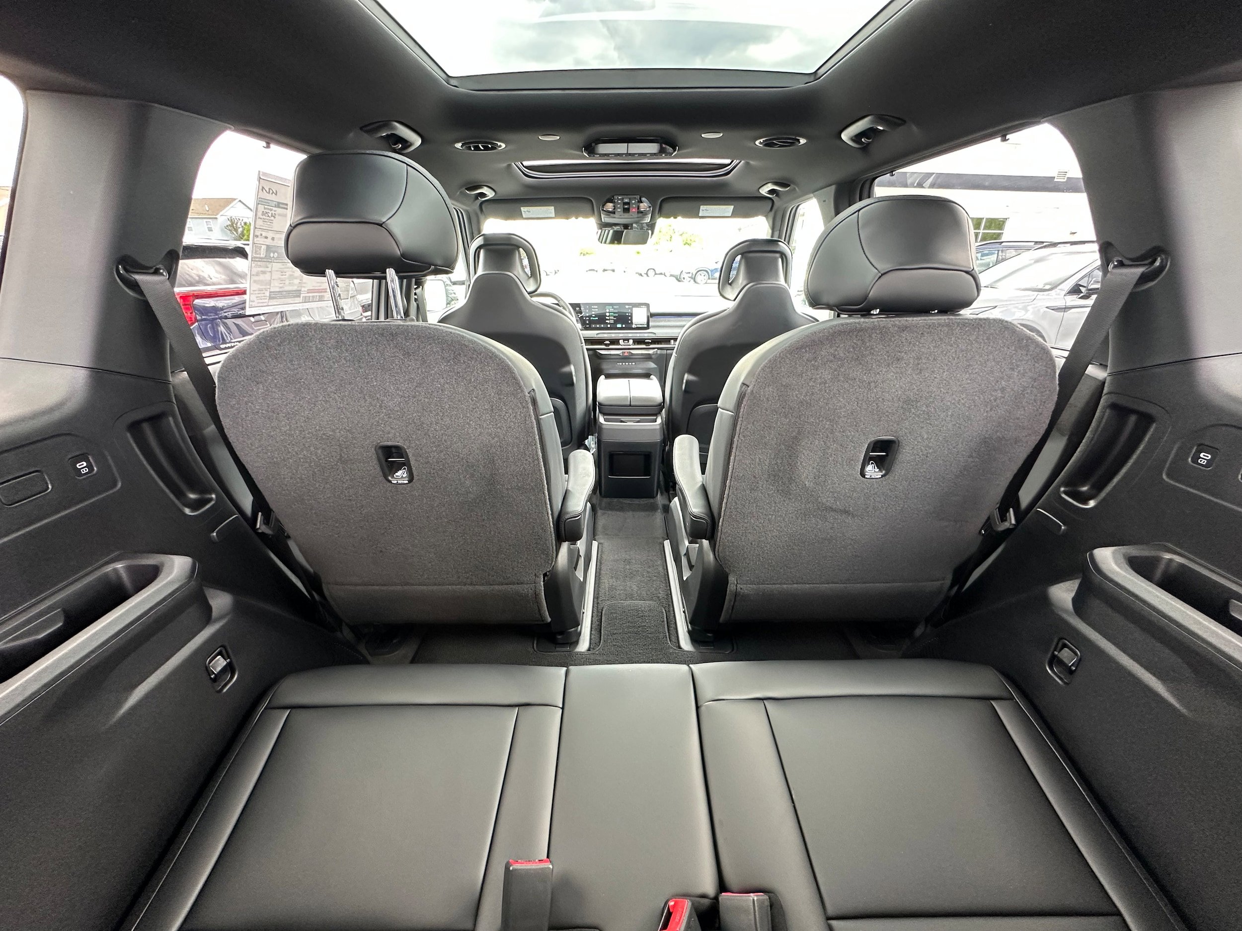 New 2027 Kia Telluride SX X-Pro AWD/4WD image 12