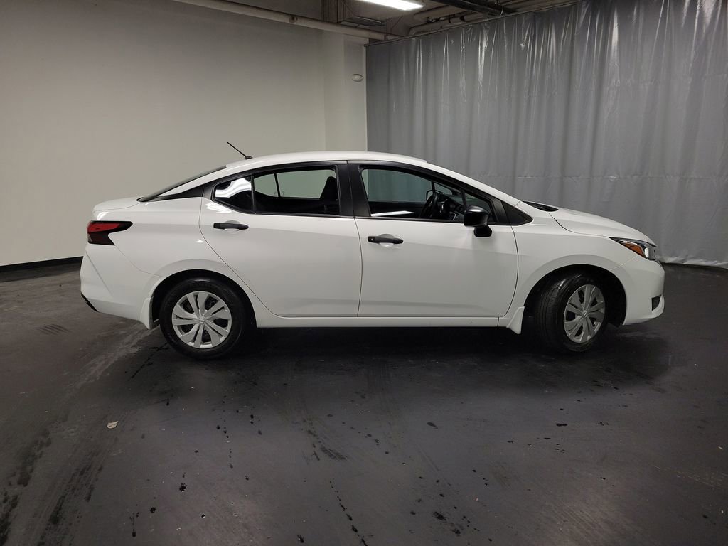Used 2024 Nissan Versa S w/ Trunk Package image 9