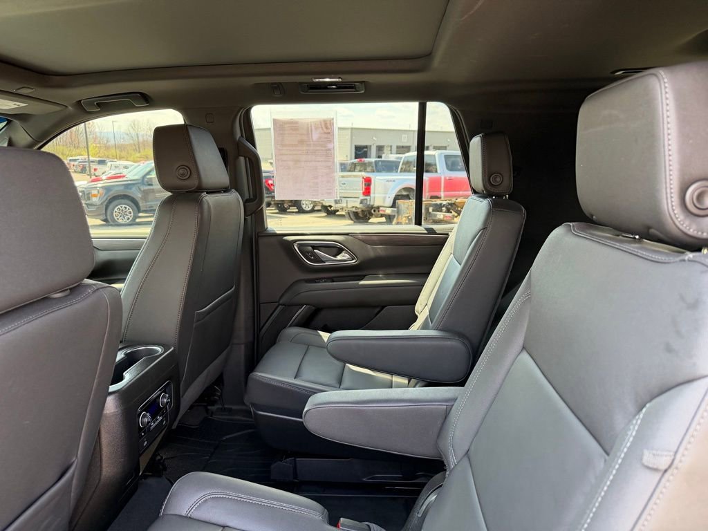 Used 2024 Chevrolet Tahoe Z71 w/ Z71 Off-Road Package AWD/4WD image 10