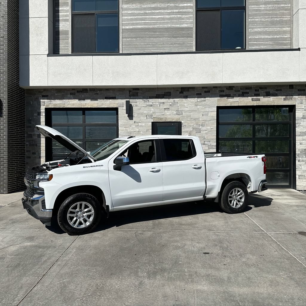 Used 2021 Chevrolet Silverado 1500 LT AWD/4WD image 22
