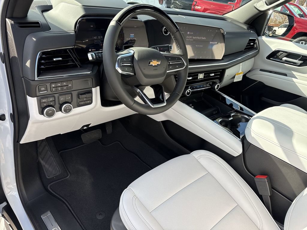 New 2026 Chevrolet Suburban Premier image 11