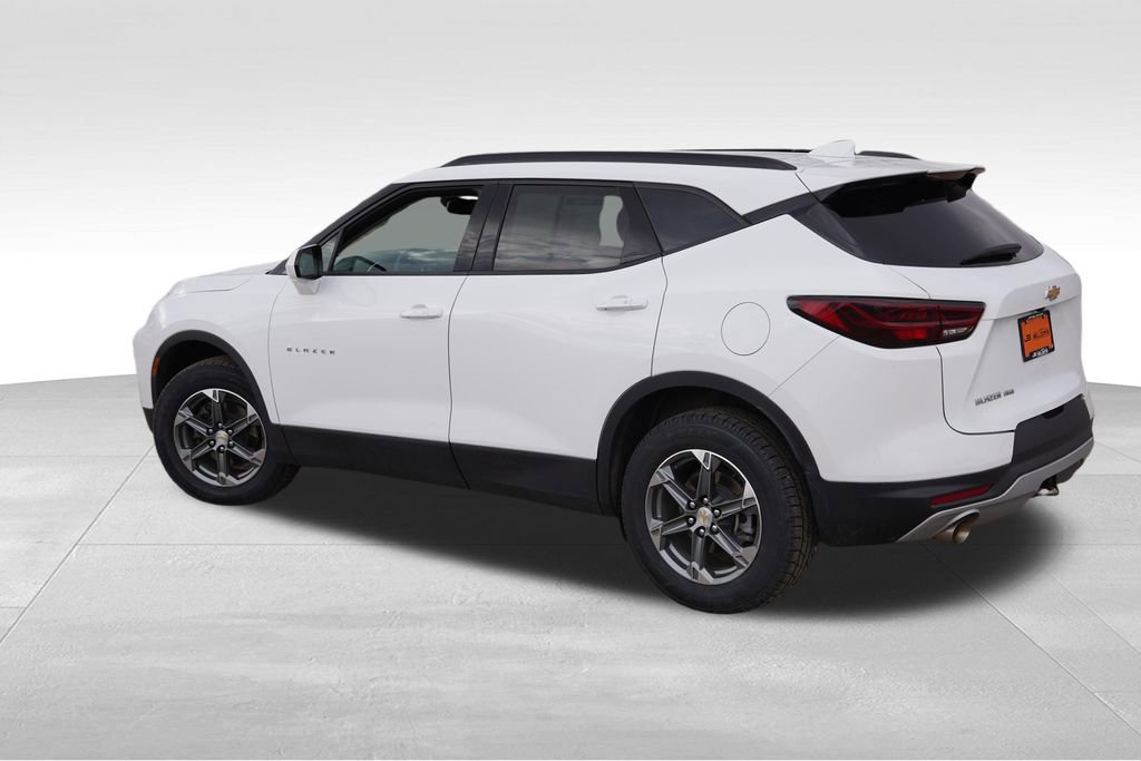 Certified 2024 Chevrolet Blazer LT w/ Convenience Package image 8