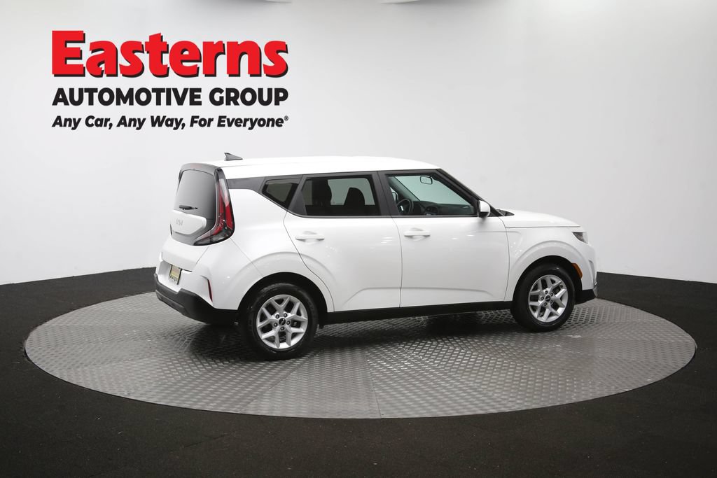Used 2024 Kia Soul LX w/ Option Group 015 FWD image 42