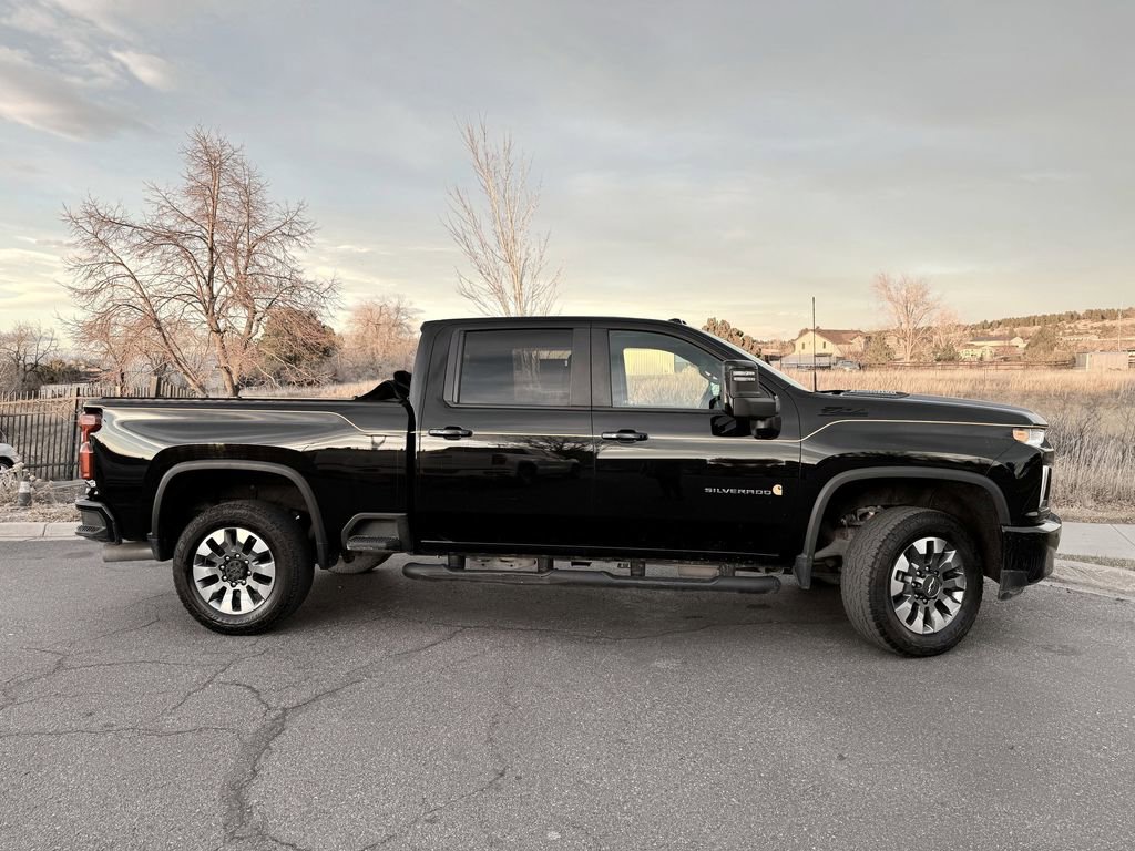 Used 2023 Chevrolet Silverado 2500 LTZ w/ Carhartt Edition image 4