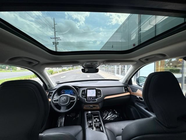 Certified 2023 Volvo XC90 B5 Plus w/ Protection Package Premier AWD/4WD image 18