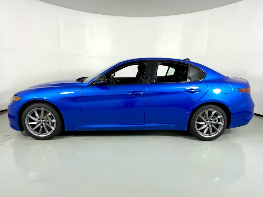 New 2026 Alfa Romeo Giulia AWD w/ Driving Assist Package image 9