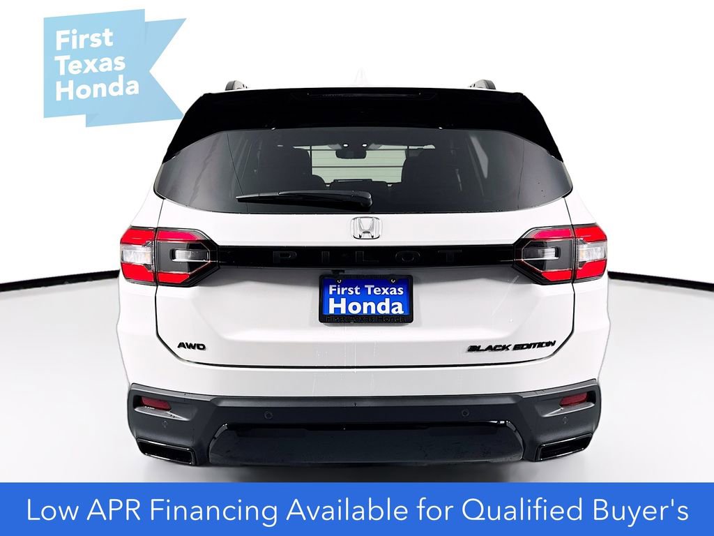 New 2026 Honda Pilot Black Edition image 7