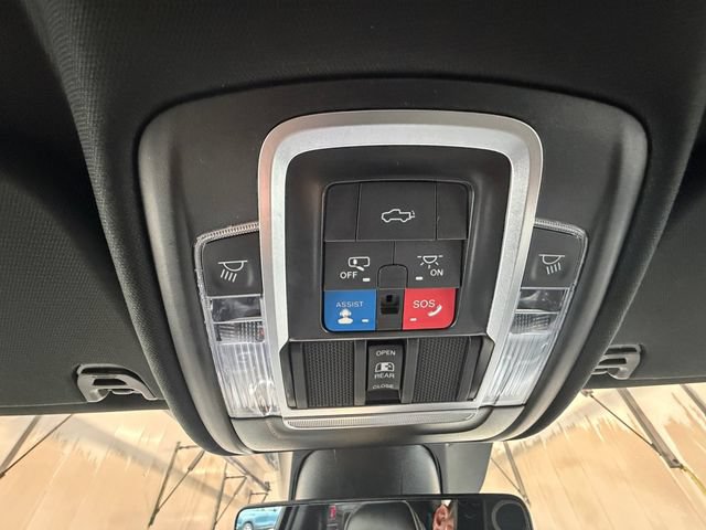 Used 2022 RAM 1500 Laramie AWD/4WD image 31