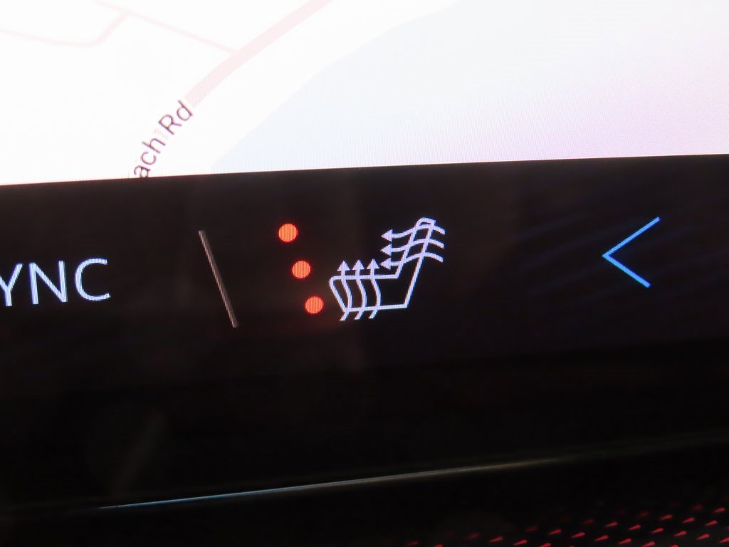 New 2026 Chevrolet Traverse Z71 w/ Enhanced Driving Package image 11