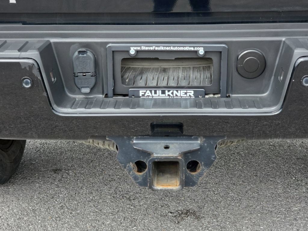 Used 2019 GMC Sierra 2500 Denali w/ Duramax Plus Package AWD/4WD image 14