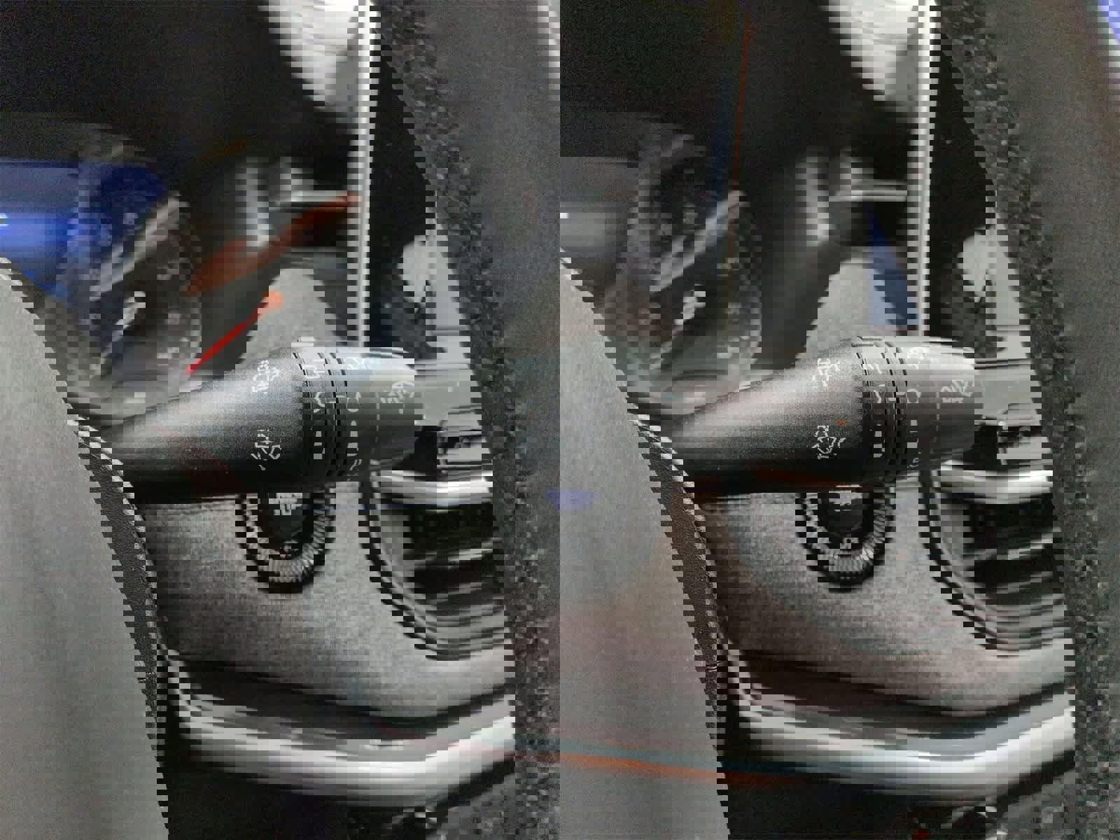 Used 2025 Jeep Compass Latitude image 26