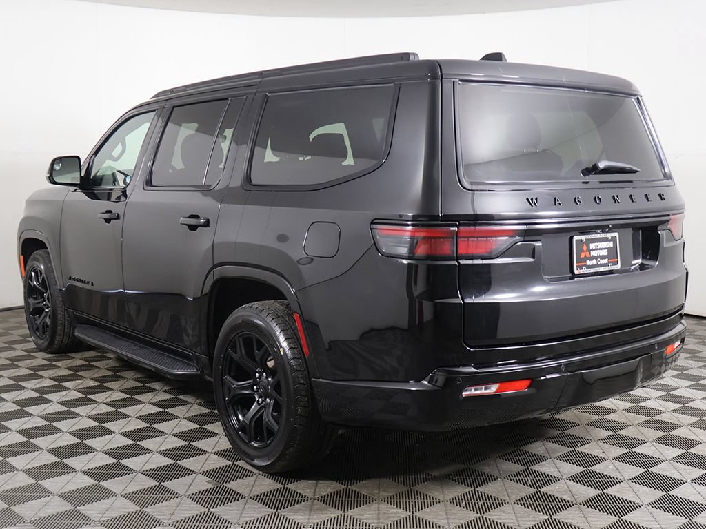 Used 2024 Jeep Wagoneer Series II AWD/4WD image 14