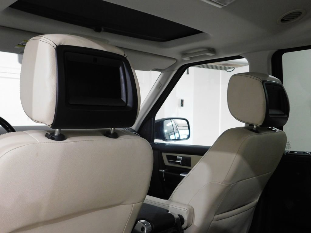 Used 2011 Land Rover LR4 HSE LUX AWD/4WD image 55