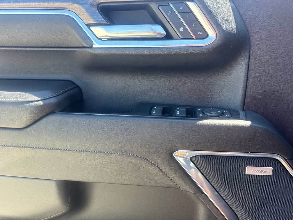 Used 2024 Chevrolet Silverado 1500 LTZ AWD/4WD image 19