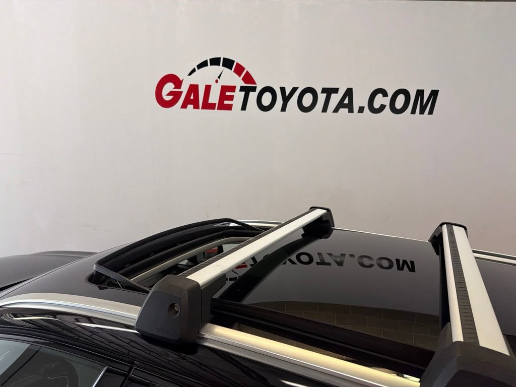 Used 2018 Volvo V90 T6 Cross Country w/ Convenience Package AWD/4WD image 5