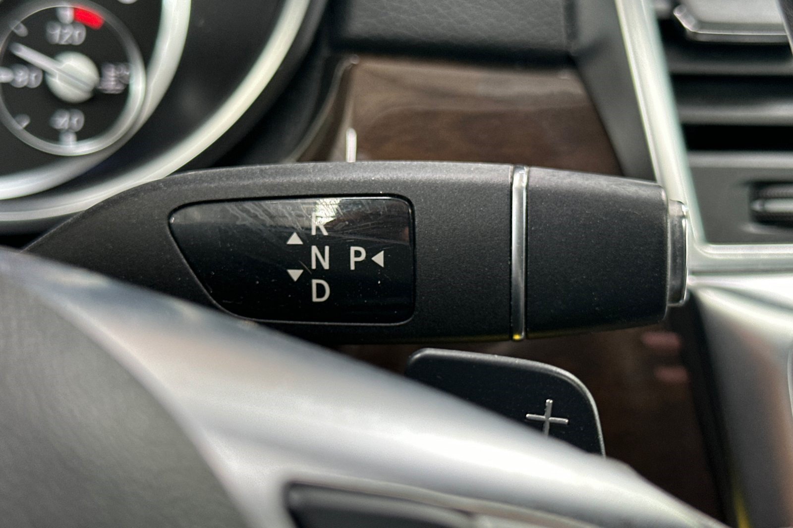 Used 2015 Mercedes-Benz GL 450 4MATIC image 17
