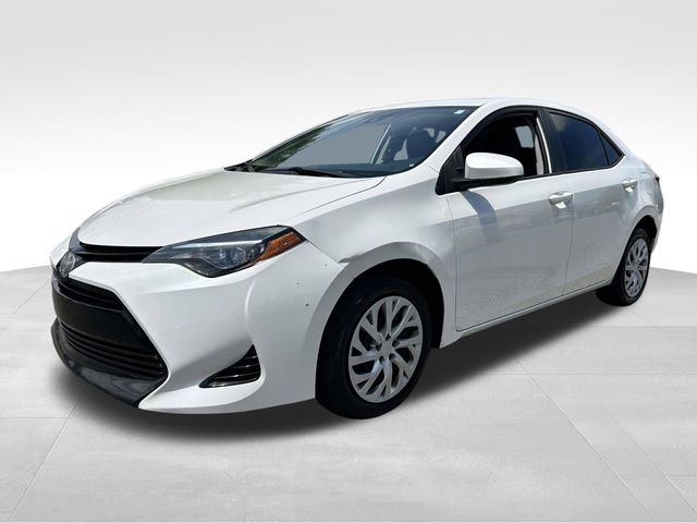 Used 2017 Toyota Corolla LE FWD image 5
