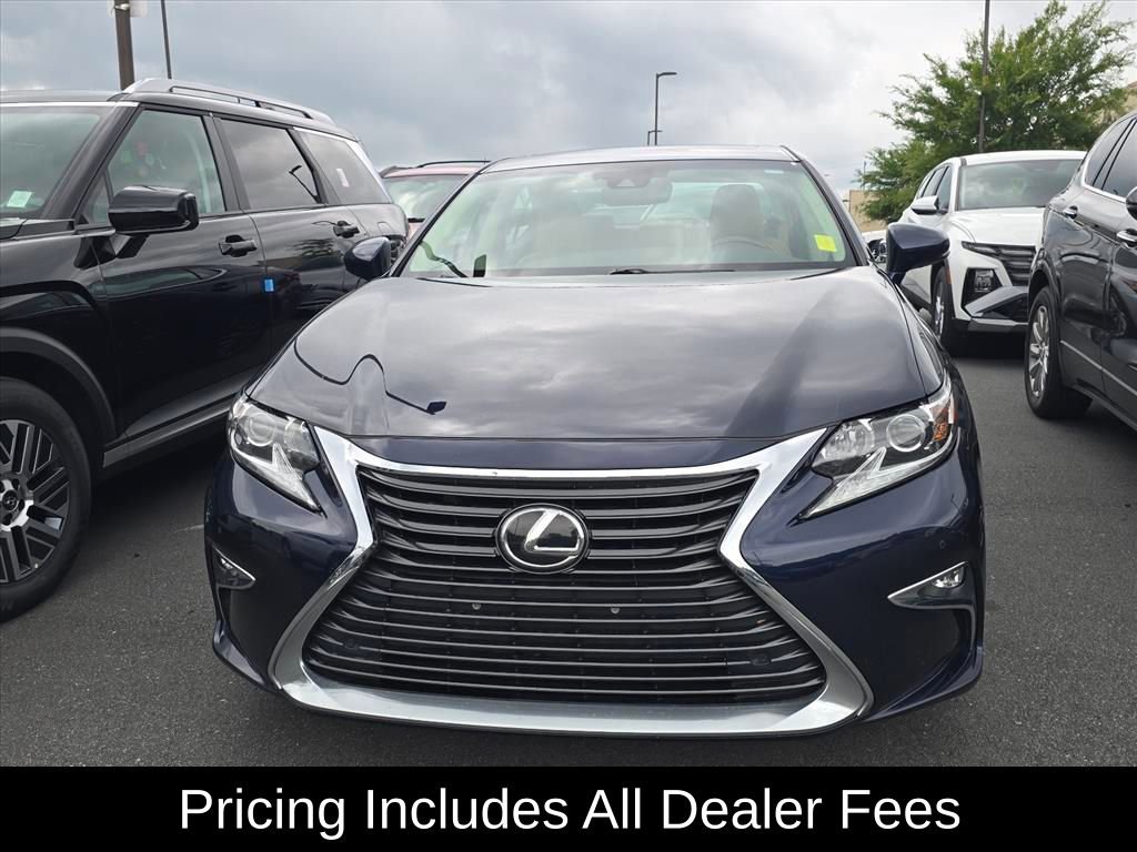 Used 2018 Lexus ES 350 w/ Navigation System Package FWD image 2