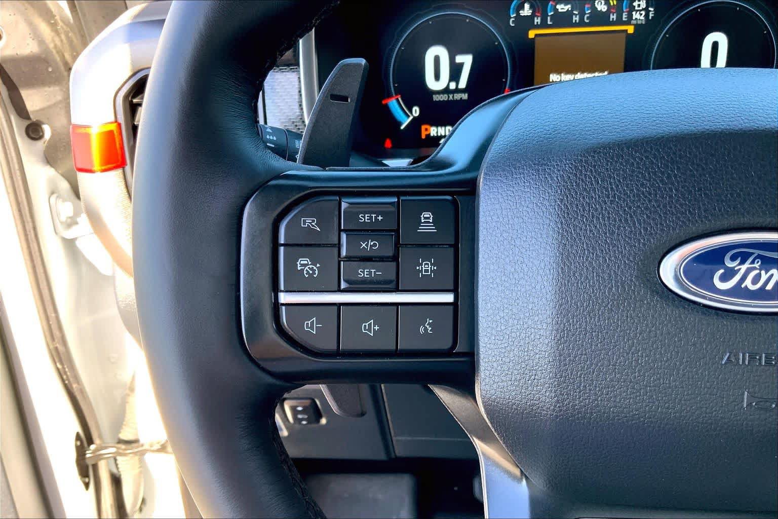 Used 2022 Ford F150 Raptor w/ Equipment Group 801A High AWD/4WD image 21
