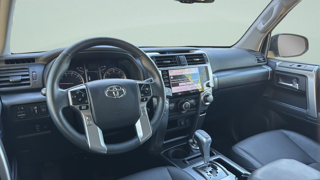 Used 2022 Toyota 4Runner TRD Sport AWD/4WD image 25