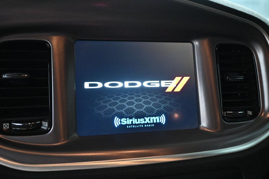 Used 2022 Dodge Charger R/T w/ Blacktop Package RWD image 10