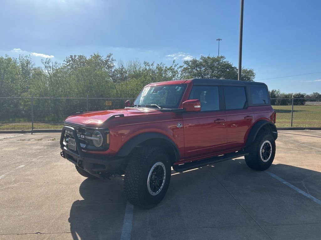 Used 2024 Ford Bronco Outer Banks w/ Sasquatch Package image 1