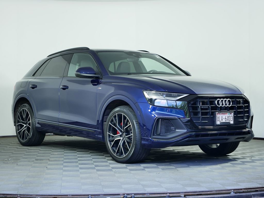Used 2020 Audi Q8 Premium Plus w/ Premium Plus Package image 2