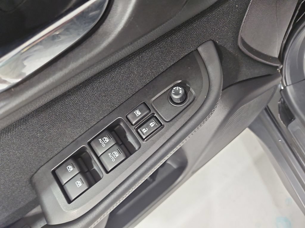 Used 2017 Subaru Outback 2.5i Premium AWD/4WD image 12