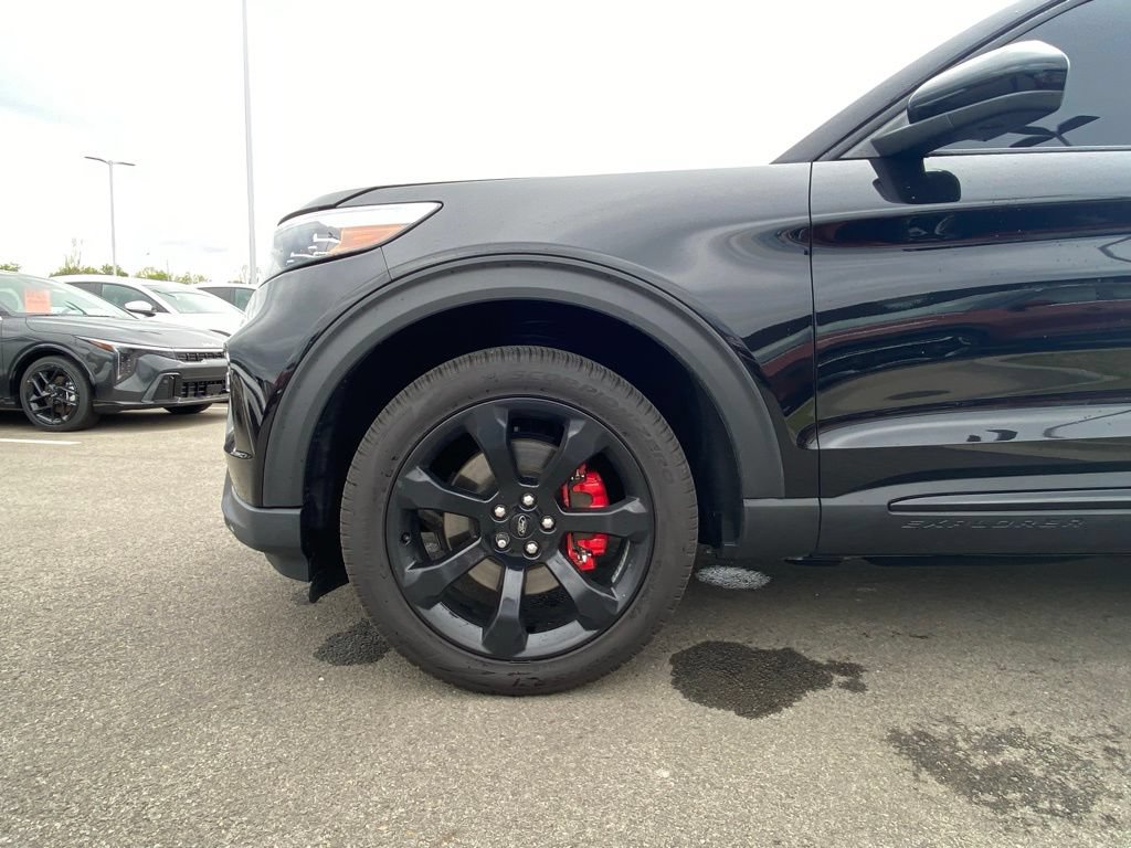 Used 2022 Ford Explorer ST w/ ST High-Performance Pack AWD/4WD image 32