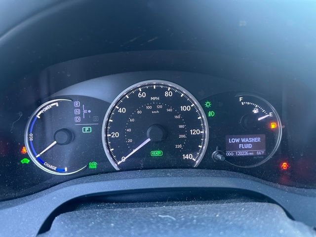 Used 2017 Lexus CT 200h 200h w/ Seat Comfort Package image 12