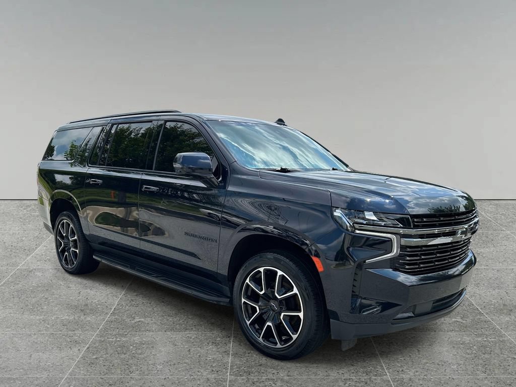 Used 2021 Chevrolet Suburban RST w/ Luxury Package RWD image 7