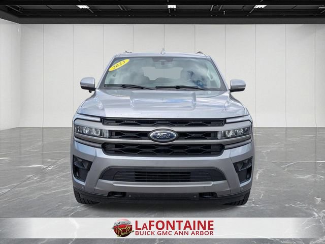 Used 2023 Ford Expedition XLT AWD/4WD image 8