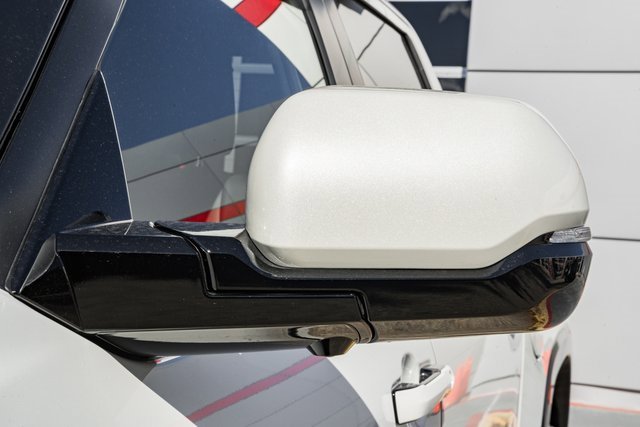 New 2026 Toyota Tundra Platinum w/ TRD Off-Road Package image 15