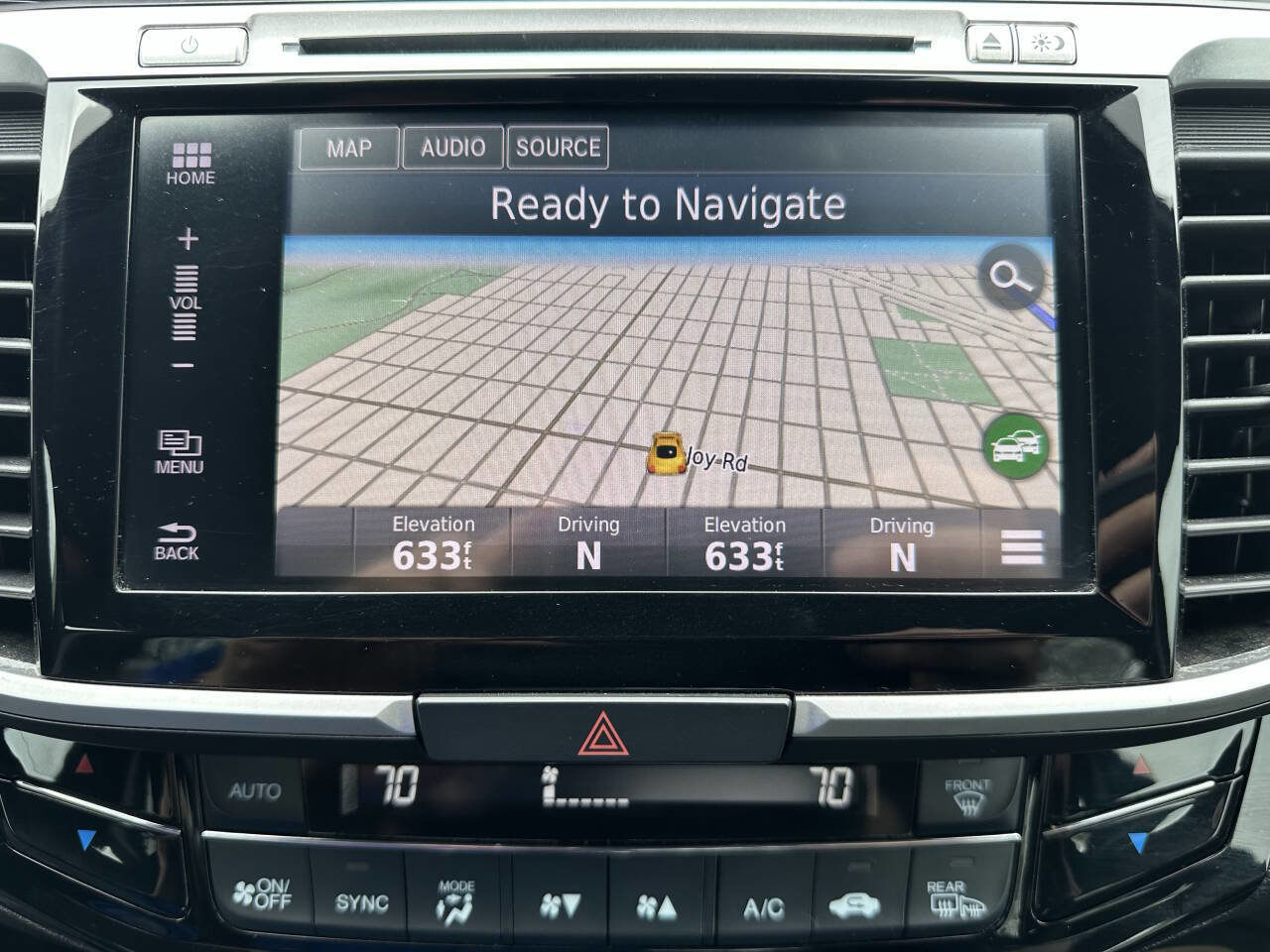 Used 2017 Honda Accord Touring image 25