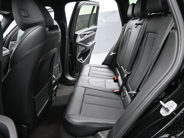 Used 2022 BMW X3 xDrive30i w/ Convenience Package image 13