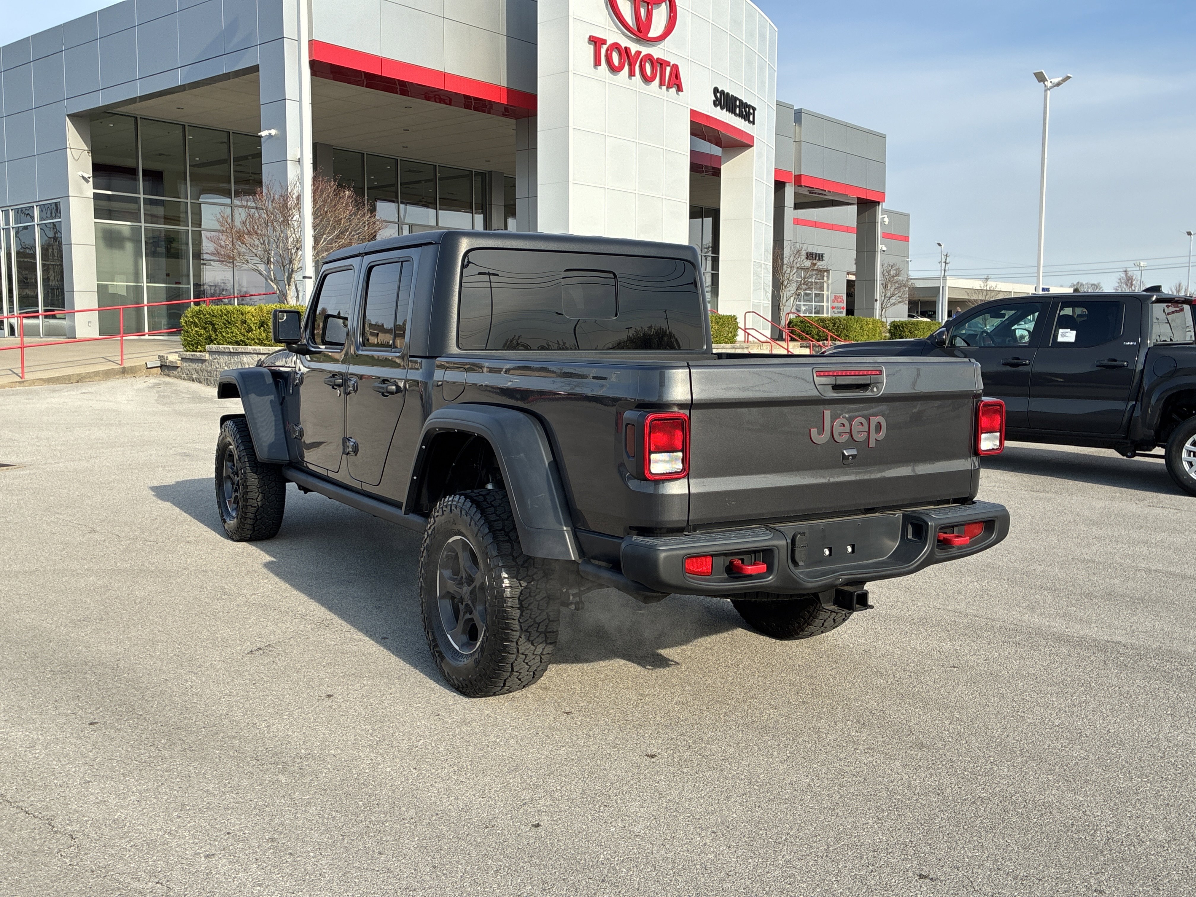 Used 2022 Jeep Gladiator Rubicon w/ Trailer Tow Package image 6