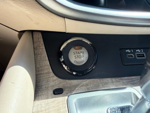 Used 2019 Nissan Murano SL w/ SL Technology Package FWD image 37