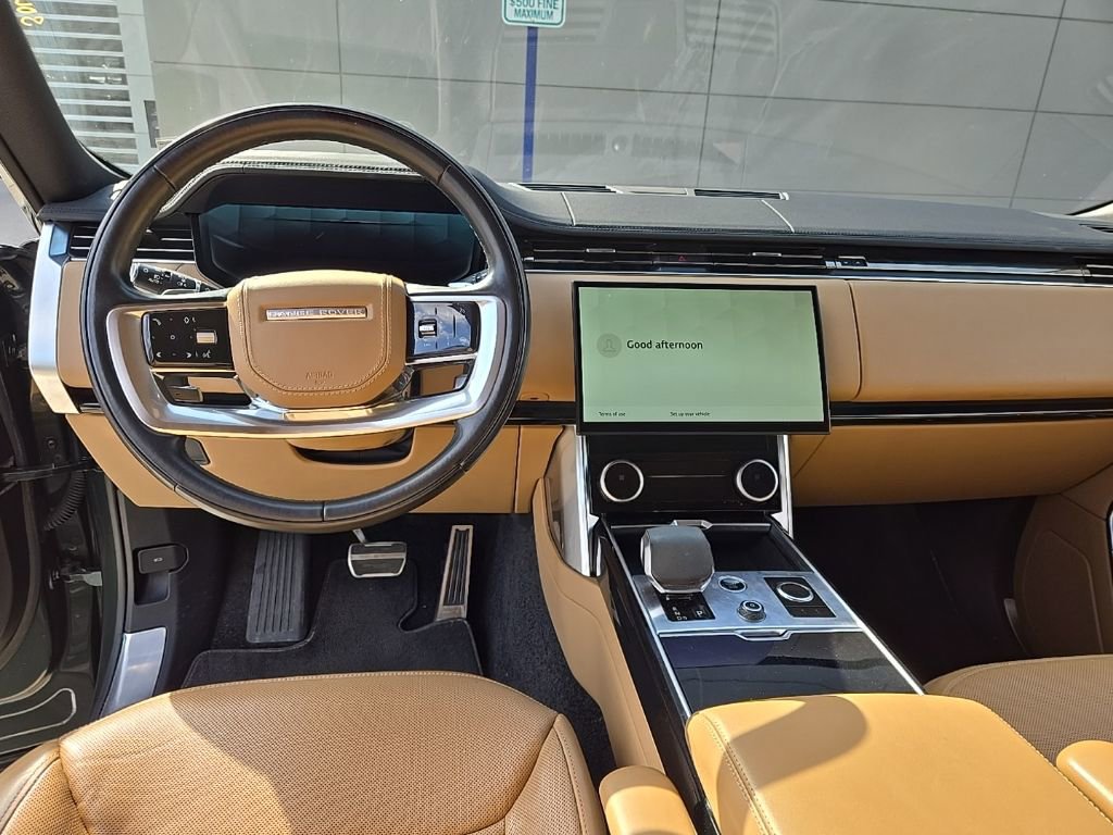 Used 2023 Land Rover Range Rover SE image 14
