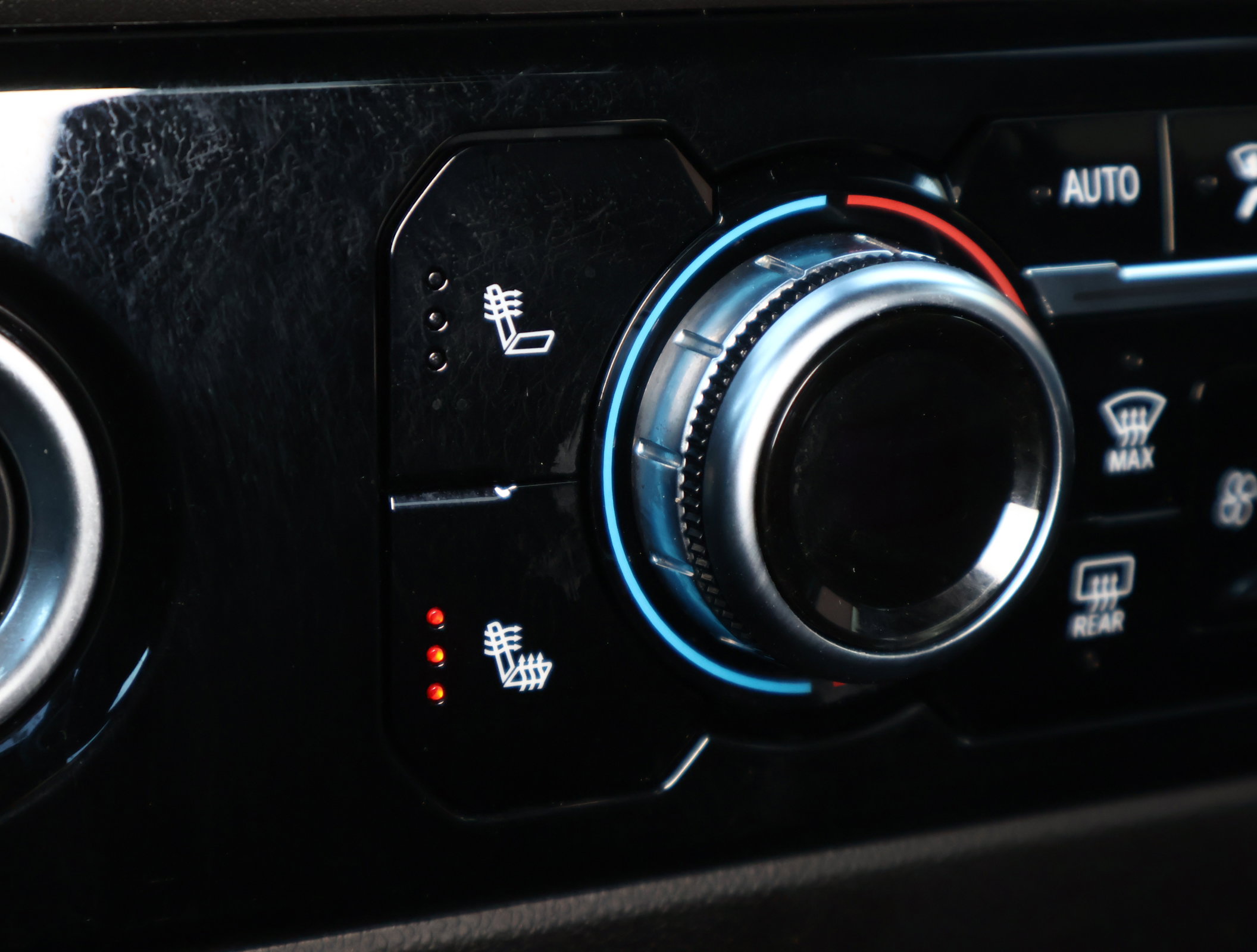 Used 2024 GMC Sierra 1500 Elevation image 5
